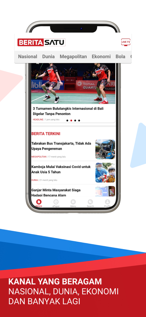 Interfaz de la aplicación BeritaSatu en iPhone mostrando titulares y categorías de noticias indonesias