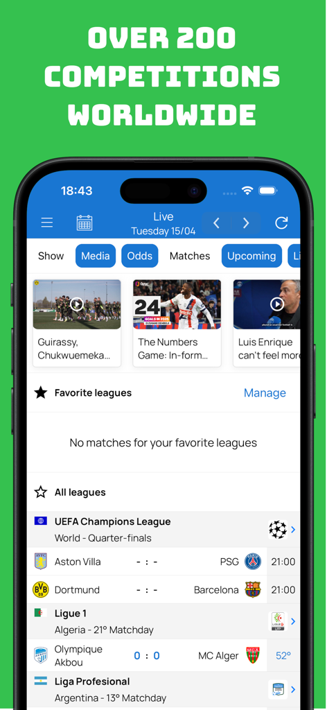 Pantalla de smartphone que muestra la interfaz de la aplicación Fútbol Acción en Vivo con resultados de partidos en vivo y competiciones de fútbol globales.