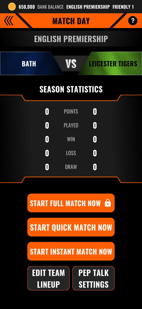 Rugby Manager 26 - Interfaz del día del partido de Rugby Manager 26 que muestra un partido entre Bath y Leicester Tigers con opciones de juego rápido y alineación.