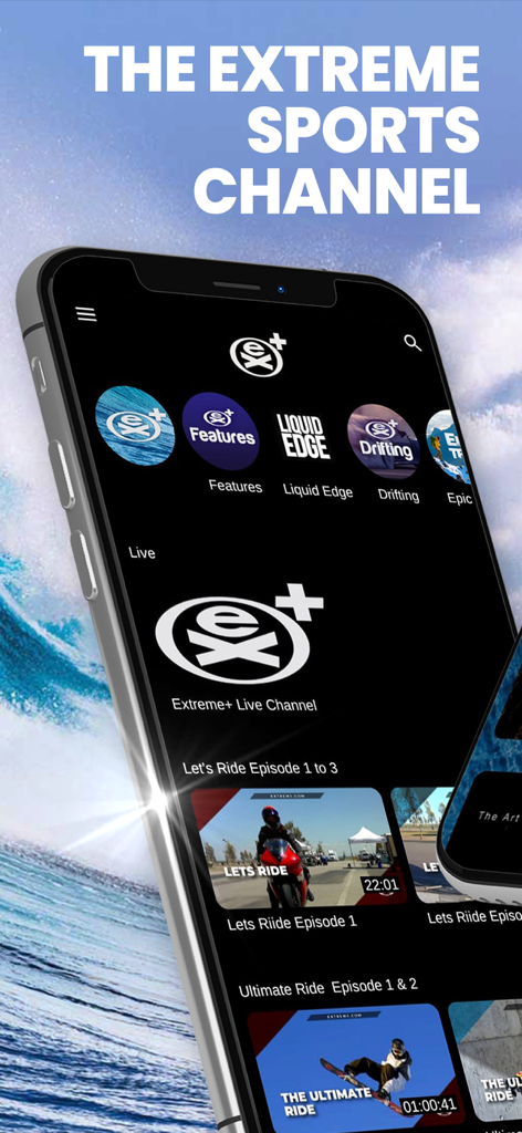 Interfaz de la aplicación Extreme Plus TV en un smartphone mostrando canales de deportes extremos en vivo y categorías de video