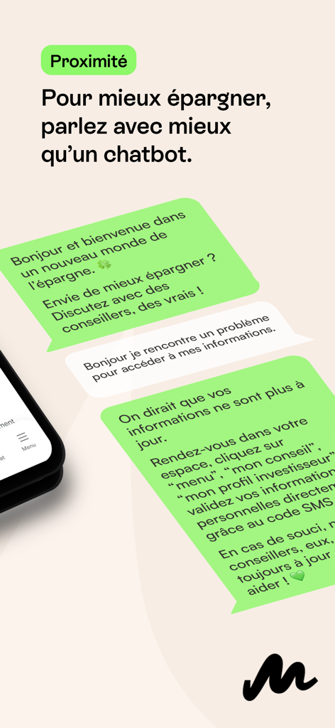Une interface de chat de l'application Mon Petit Placement montrant des messages texte entre un utilisateur et un conseiller financier humain
