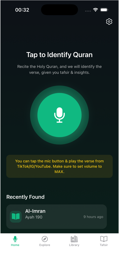Quran Snap mobile app home screen with a large green microphone button to identify Quranic recitations.