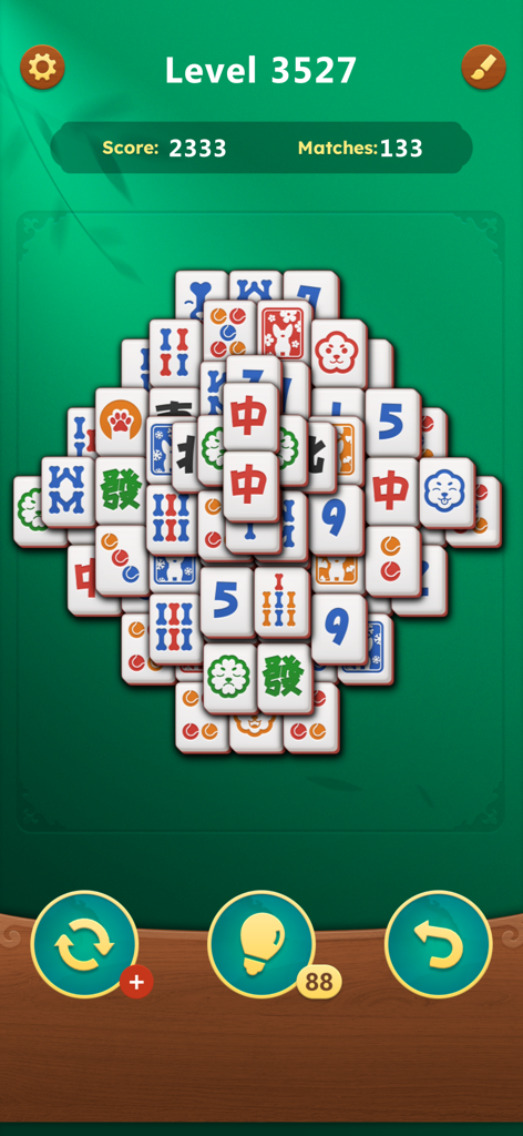 Mahjong Solitaire Card Games - Gameplay di Mahjong Solitaire che mostra un puzzle di abbinamento tessere con simboli cinesi tradizionali