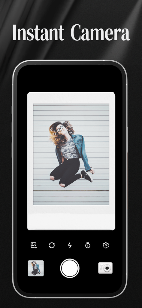 Dazz Camera - Schermata dello smartphone che mostra l'app Dazz Camera con un effetto foto istantanea tipo polaroid