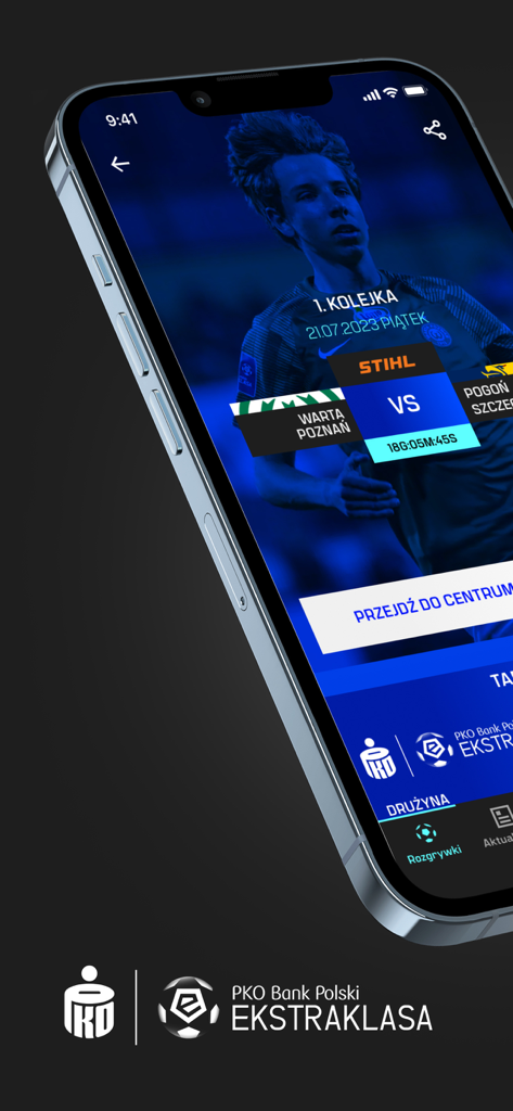 Mobile screen showing the Ekstraklasa soccer app match preview with live scores and team statistics
