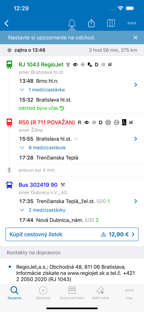 Écran d'application mobile montrant un itinéraire de voyage détaillé avec des correspondances de train et de bus, incluant les heures de départ et les prix.