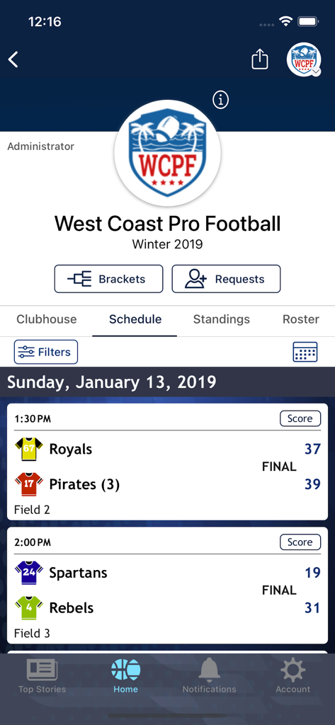 Interface de l'application mobile Zorts Sports montrant les calendriers des ligues de football et les scores finaux des matchs