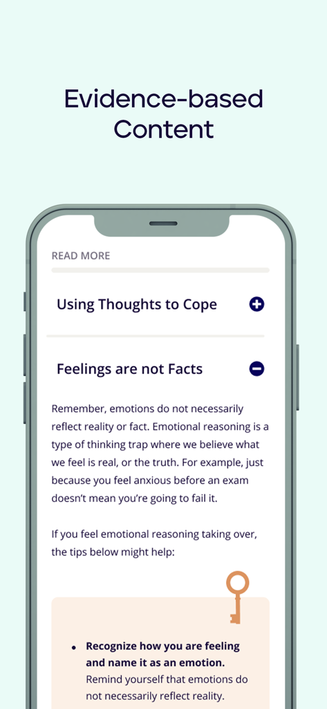 Smartphone exibindo educação sobre saúde mental baseada em evidências no aplicativo SilverCloud.