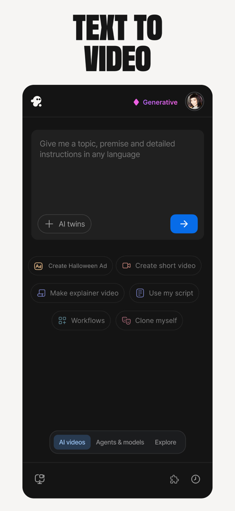La interfaz de indicación de texto a vídeo en la aplicación móvil Invideo AI mostrando opciones para vídeos explicativos y clones de IA.