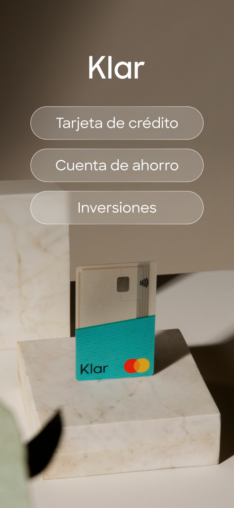 Klar app interface displaying credit card, savings account, and investment options alongside a physical Klar Mastercard.