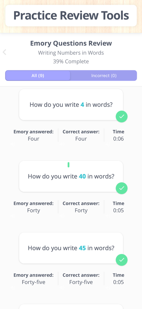 Learn Math 4th Grade 앱에서 수학 문제에 대한 학생의 정답과 소요 시간을 보여주는 연습 검토 화면