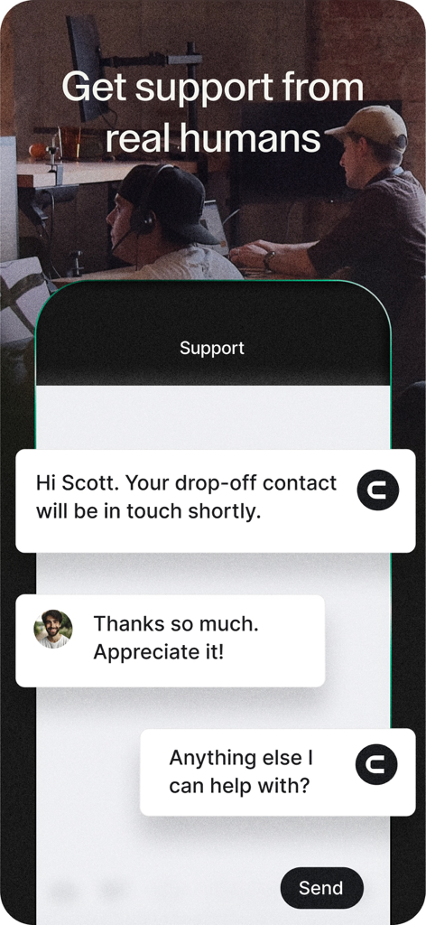 Pantalla de soporte de la aplicación Conductor Curri con una conversación de chat con una persona real.