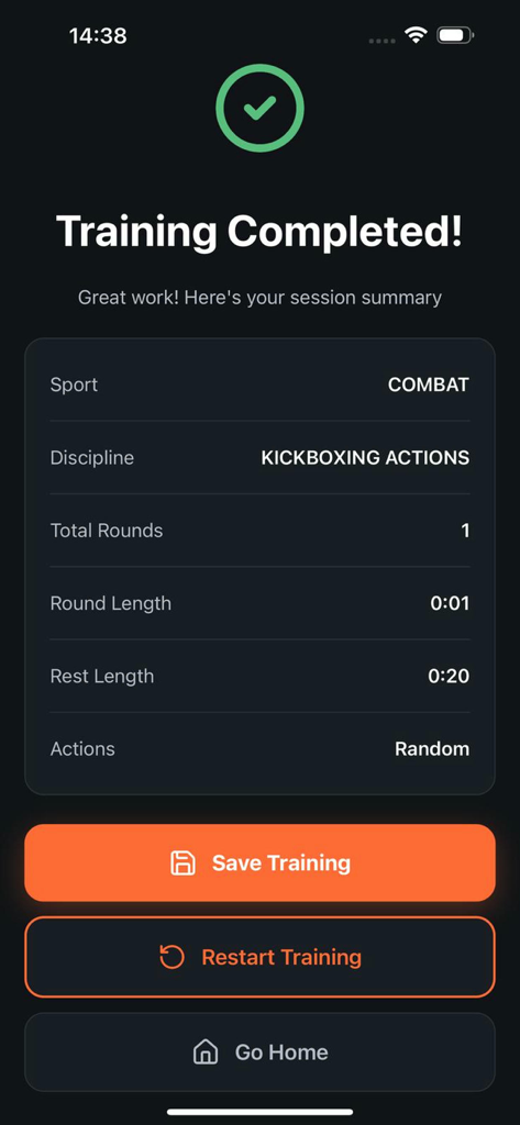 TrainZone - Tela do aplicativo TrainZone mostrando um resumo de sessão de treino de kickboxing concluída com detalhes dos rounds e opções de salvamento.