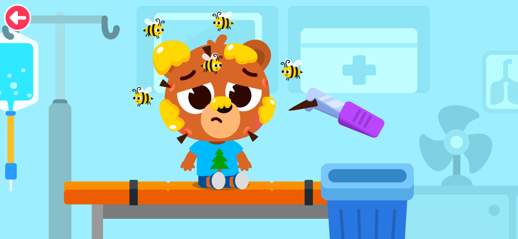 Doctor Kiko - Un pequeño paciente oso recibiendo tratamiento por picaduras de abeja en la aplicación veterinaria Doctor Kiko