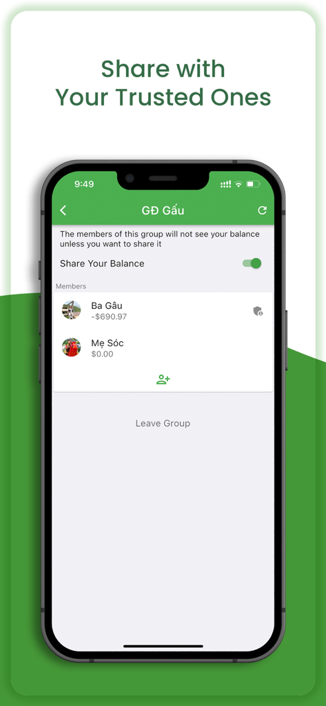 Finance Assist: Money Tracker - Screenshot of Finance Assist app showing the share finances feature with family members and balance sharing toggle