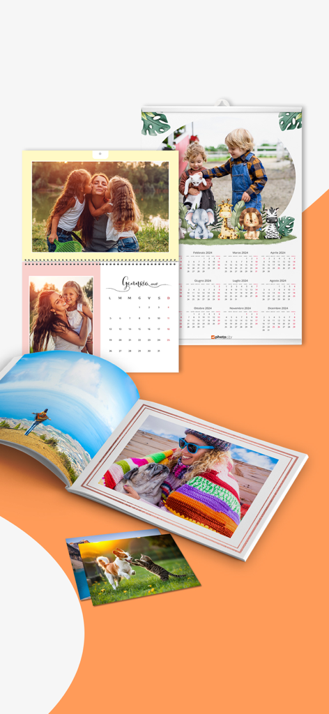 Photocity Studio - Stampa foto - Una esposizione di calendari fotografici personalizzati e un album fotografico aperto da Photocity Studio