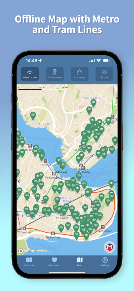 Interface de l'application MyIstanbul affichant une carte hors ligne avec les lignes de métro et de tramway et les points d'intérêt touristiques