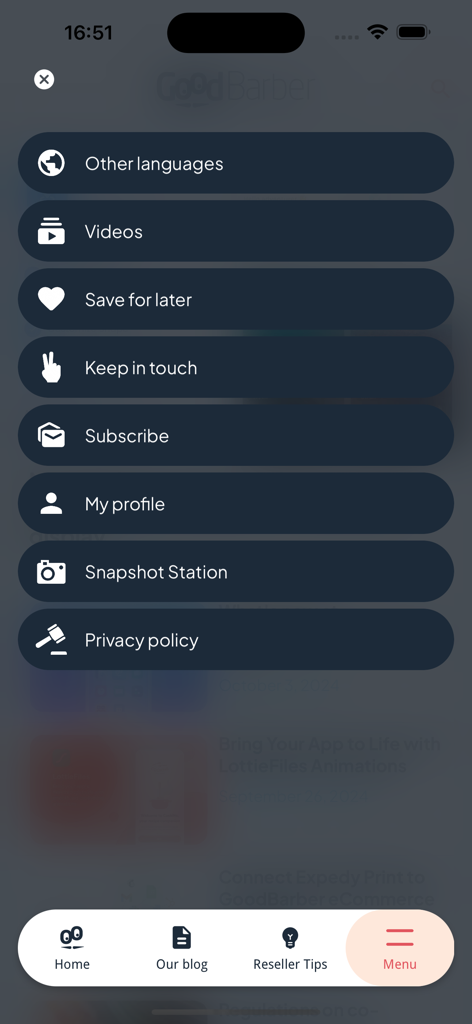 GoodBarber News - Menu de navegação principal do aplicativo móvel Notícias GoodBarber mostrando opções de vídeos, conteúdo salvo e perfil do usuário
