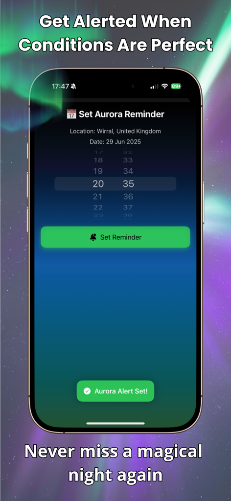 Aurora Forecast & Alerts - 오로라 알림 설정을 보여주는 모바일 앱 화면으로, 시간 선택기와 확인 메시지가 포함됨.