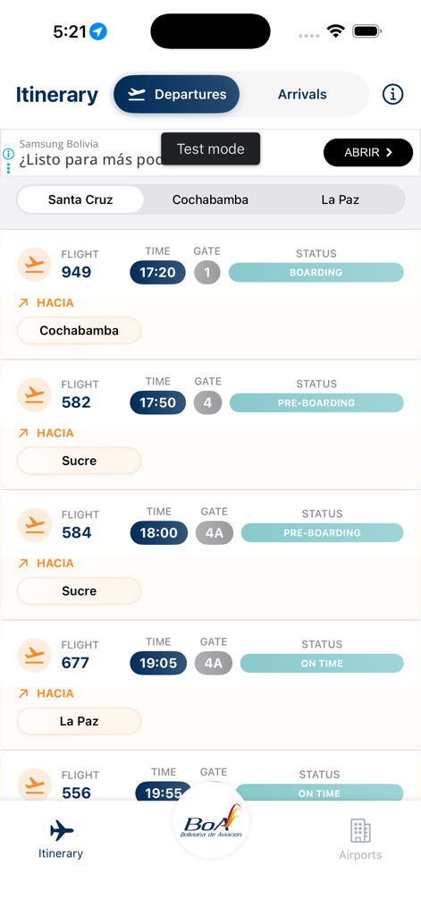 BoA - Pantalla de la aplicación BoA mostrando itinerarios de vuelos y estado de salidas desde Santa Cruz, incluyendo destinos como Cochabamba y Sucre