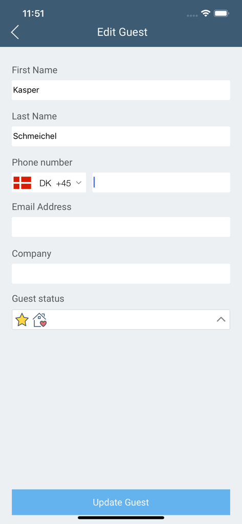 DinnerBooking Business - A mobile interface for editing guest details including name, phone number, and VIP status within the DinnerBooking Business app.