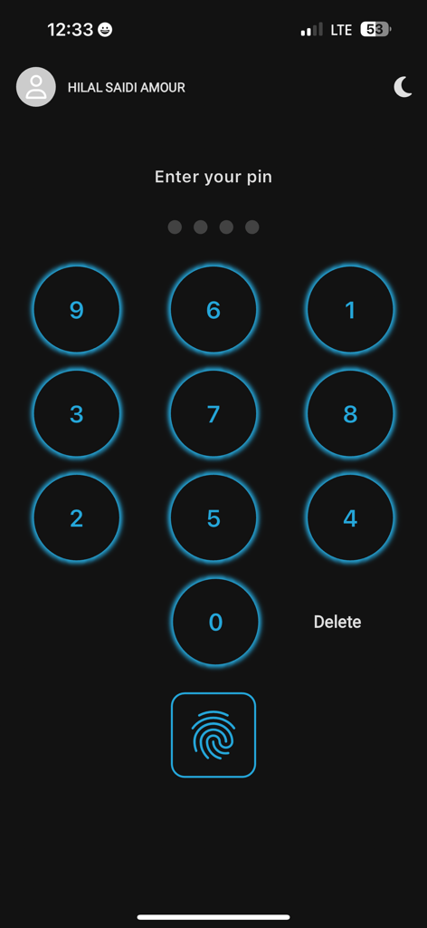 Schermata di login sicuro dell'app PBZ Banking con tastierino numerico e icona per impronte digitali biometriche
