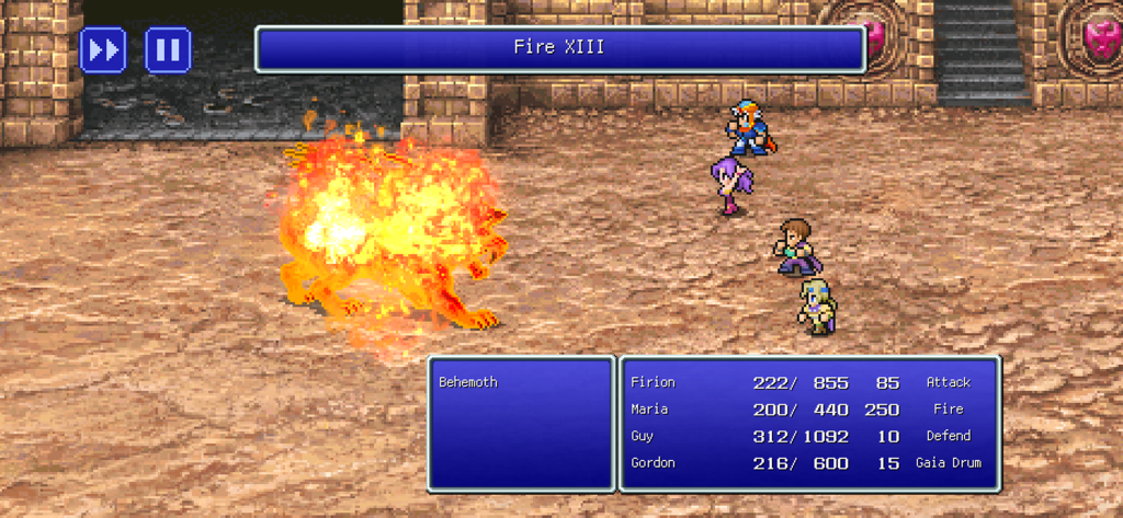 Una batalla por turnos en Final Fantasy II Pixel Remaster mostrando a cuatro héroes luchando contra un Behemoth llameante usando magia Fuego XIII