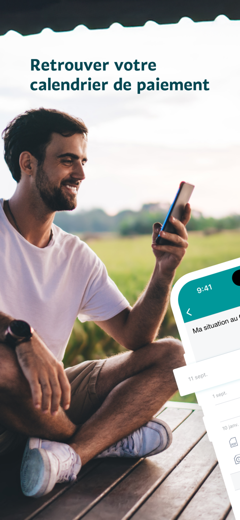 A man viewing his insurance payment calendar on the MAAF mobile app while sitting outdoors