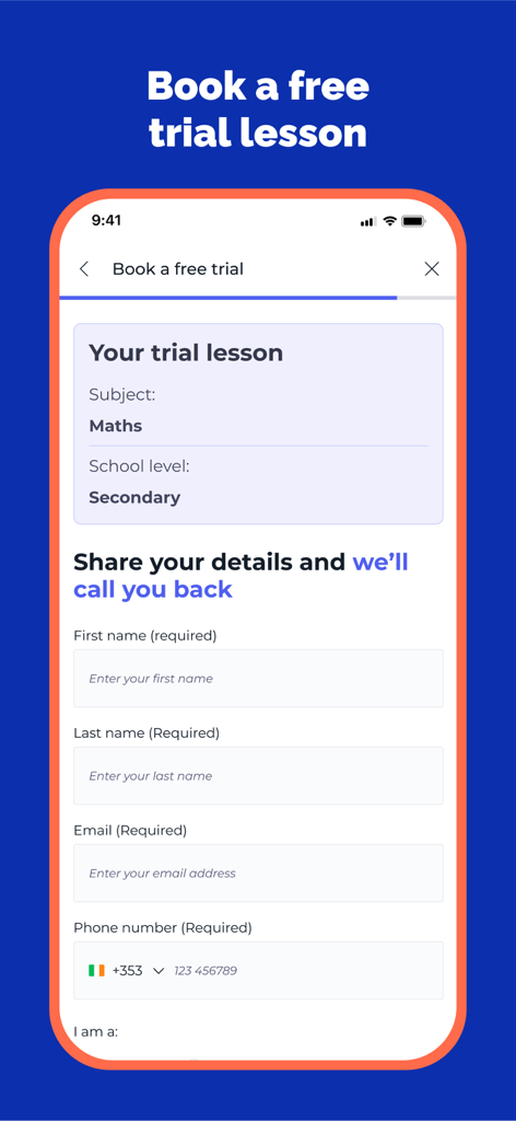 Pantalla de la app móvil GoStudent que muestra un formulario para reservar una clase de tutoría de prueba gratuita