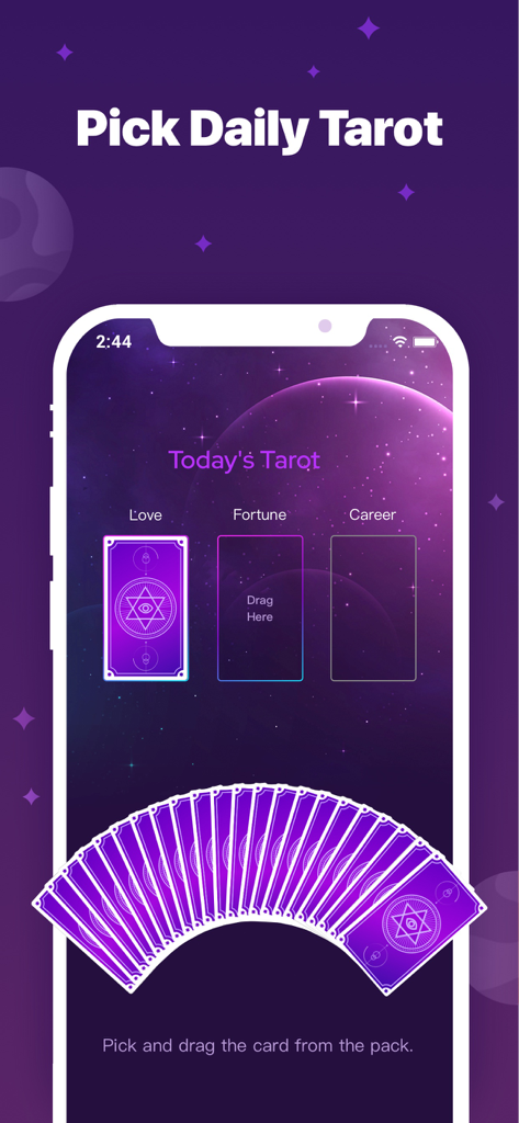Interfaz de la función de tarot diario que muestra la selección de cartas para la fortuna amorosa y la carrera.