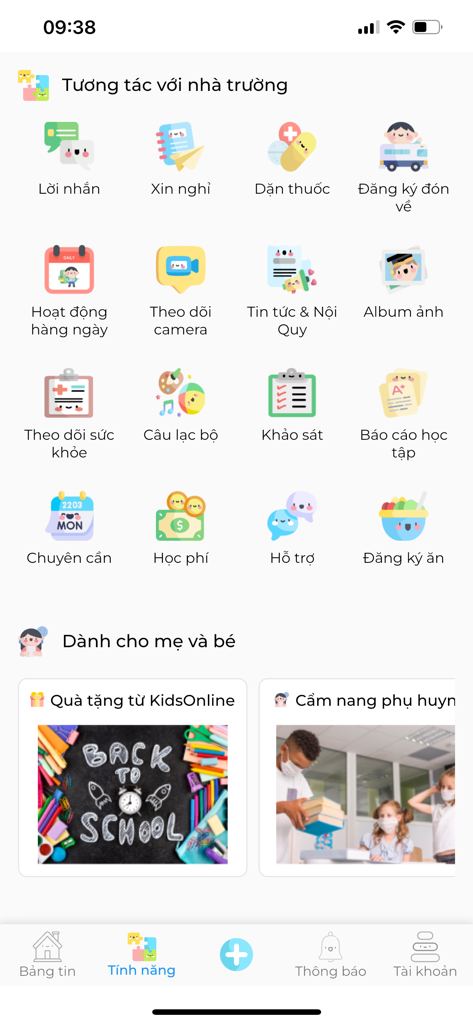 KidsOnline - Dashboard of the KidsOnline app displaying icons for school communication and child activity tracking.