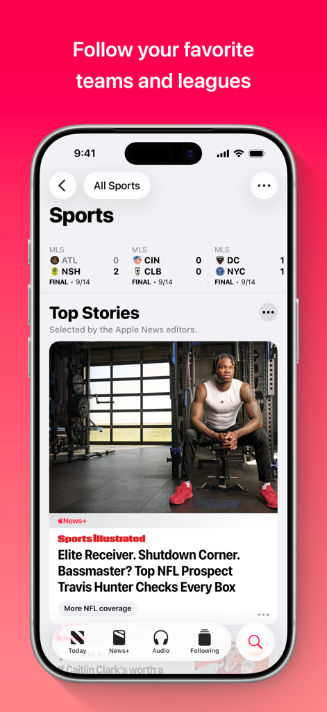 Apple News 앱 인터페이스에 실시간 스포츠 점수와 큐레이션된 스포츠 저널리즘이 표시됨
