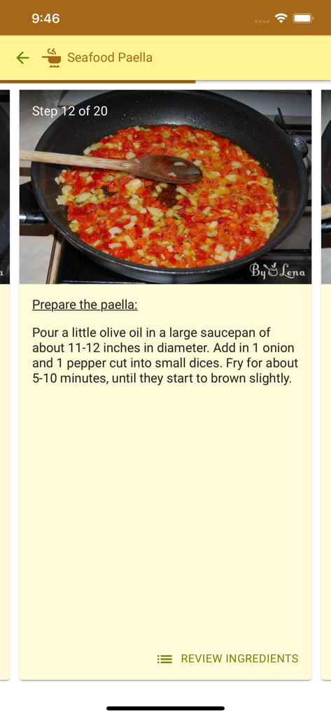 Step by step seafood paella recipe instructions in the LaLena app