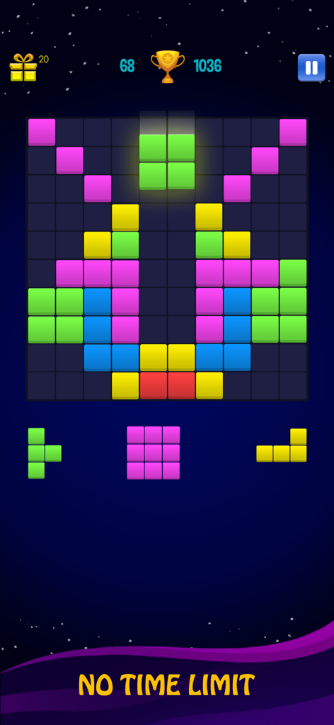 블록 퍼즐 매니아의 인게임 스크린샷. 다채로운 그리드와 조각이 표시되며 'No Time Limit'이라는 텍스트가 있습니다.