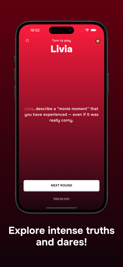 Heat: Couple Game for Adults - Schermata dell'app Heat che mostra una domanda di verità per una coppia da rispondere durante una sessione di gioco.