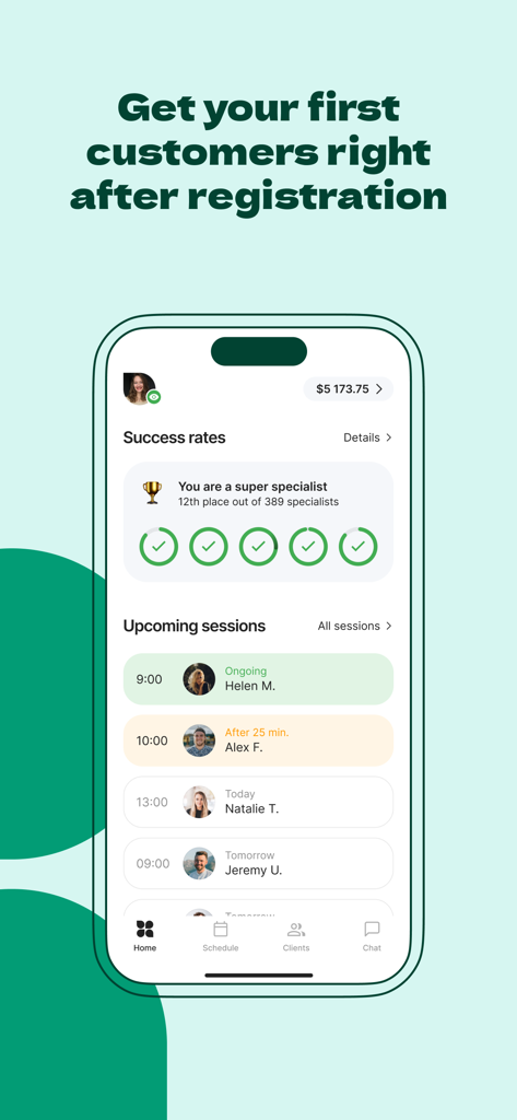 Dashboard of the Mindly Therapist app showing upcoming sessions, success rates, and earnings