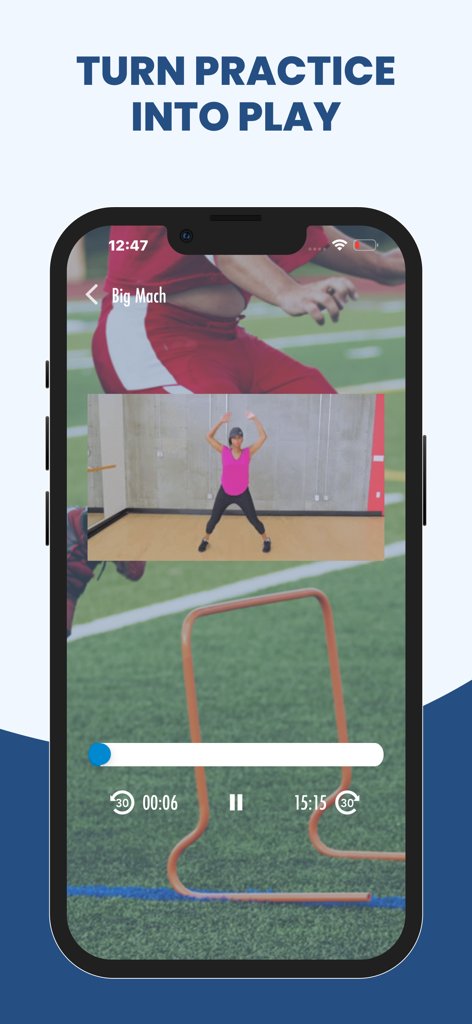 Interfaz de la aplicación de entrenamiento de hockey sobre césped que muestra un video de entrenamiento instructivo con un entrenador