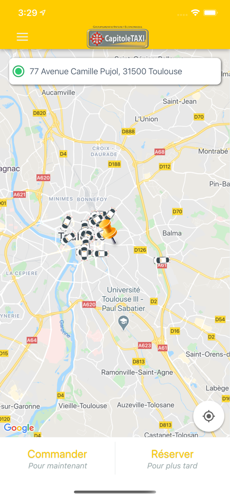 Interface de l'application mobile Capitole Taxi montrant les emplacements des taxis en temps réel sur une carte de Toulouse