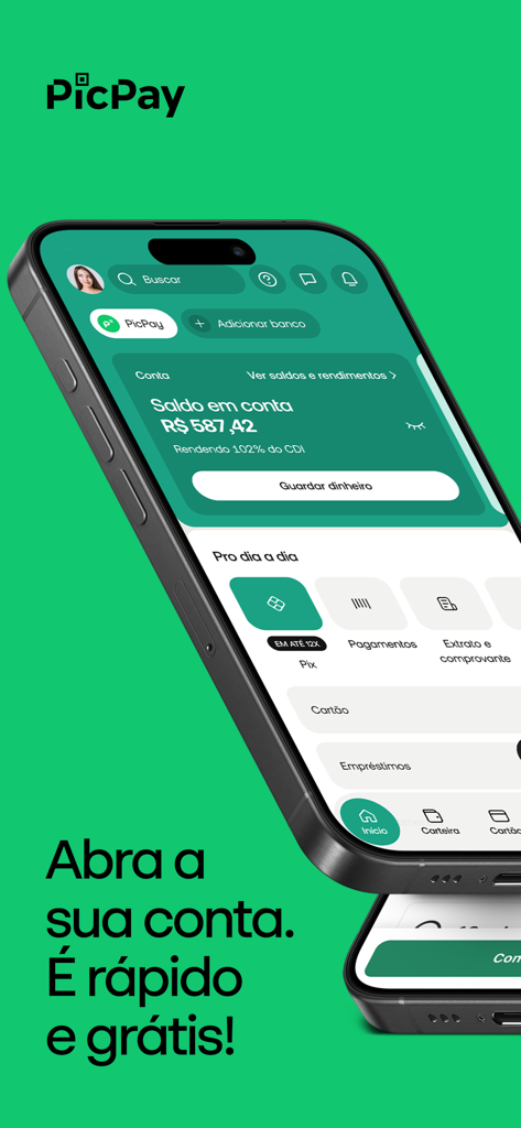 Smartphone exibindo a tela inicial do aplicativo PicPay com saldo da conta e opções de pagamento Pix em um fundo verde.