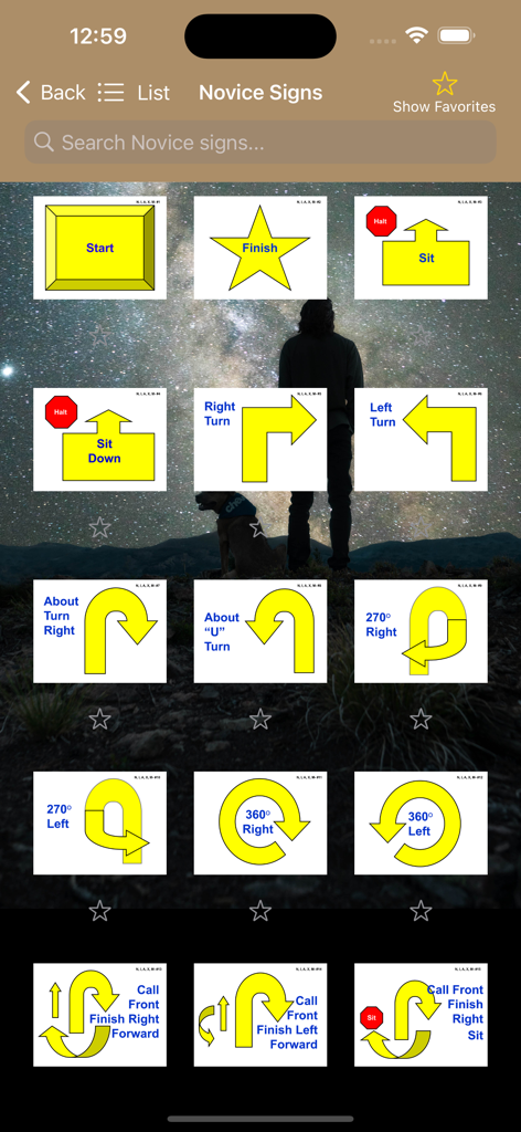 Una cuadrícula de señales de obediencia de AKC Novato Rally que incluye Inicio, Finalización y direcciones de giro en la aplicación Pocket Rally.