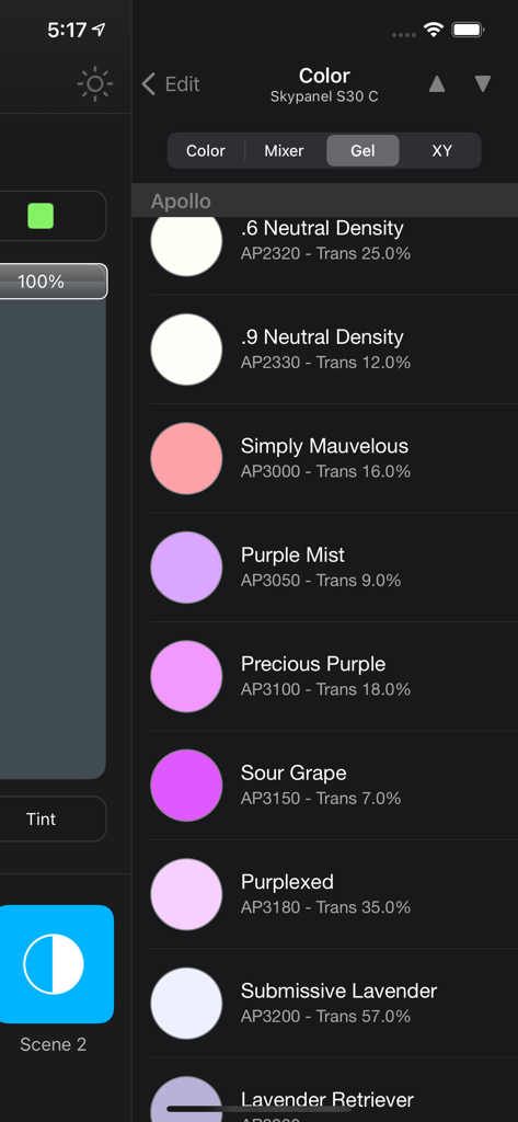 Interfaccia dell'app Luminair che mostra opzioni di filtri colore professionali per apparecchi DMX