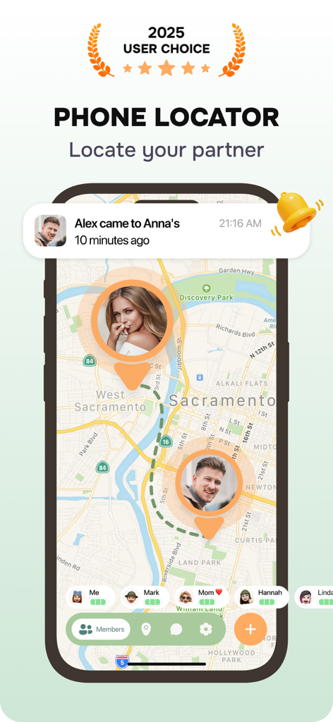 실시간 회원 추적 및 도착 알림이 있는 지도에서 Find Location 앱을 표시하는 스마트폰