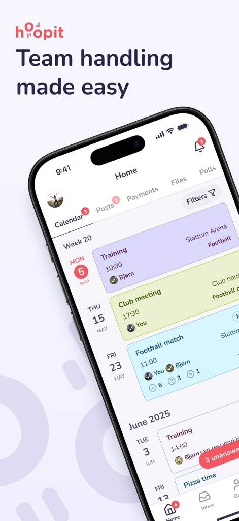 Hoopit app interface displaying a sports team calendar with training sessions and club meetings