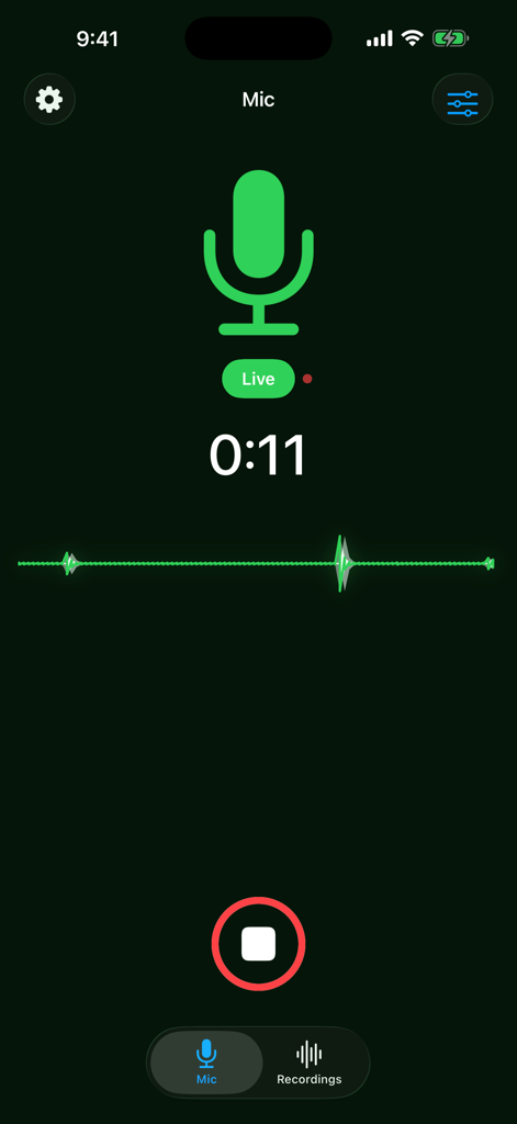 Mic to Speaker - Virtual Mic - Pantalla de grabación en vivo de la aplicación Mic to Speaker con un ícono de micrófono verde y forma de onda de audio
