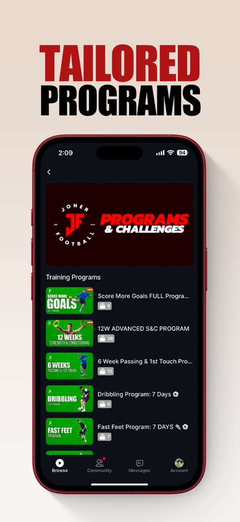Joner Football App - Pantalla de smartphone que muestra los programas de entrenamiento de fútbol personalizados de la Joner Football App, incluyendo dribbling y acondicionamiento.