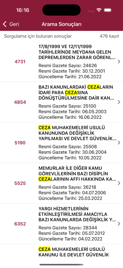 UYAP Mevzuat - UYAP Mevzuatアプリの検索結果ページ。官報番号と更新日付きのトルコ法リストを表示