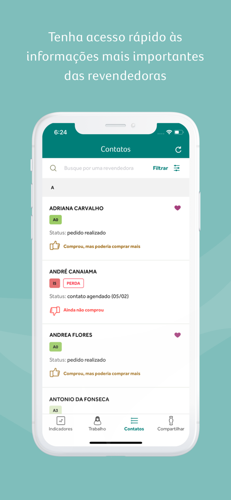 O Boticárioスーパーバイザーアプリのインターフェース。注文ステータスと管理更新を含む販売担当者の連絡先リストが表示されています。