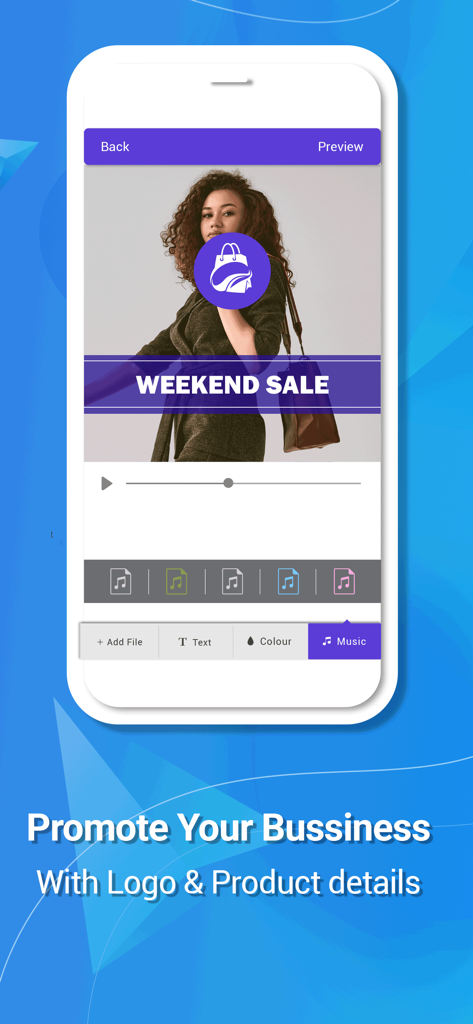 Interfaz de la aplicación AVM que muestra un editor de vídeo para un anuncio de rebajas de fin de semana con logo de marca y herramientas de música.