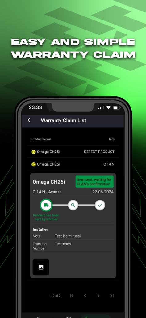 CLAN Automotive - Pantalla de la aplicación móvil que muestra una lista de reclamaciones de garantía con el estado de seguimiento de los productos de iluminación automotriz