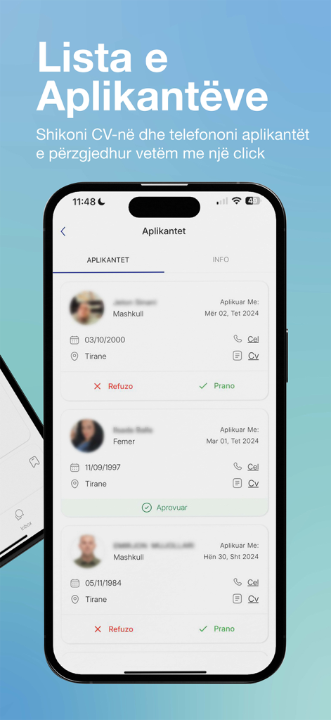 Pantalla móvil que muestra una lista de solicitantes de empleo con opciones para ver currículums y administrar candidatos